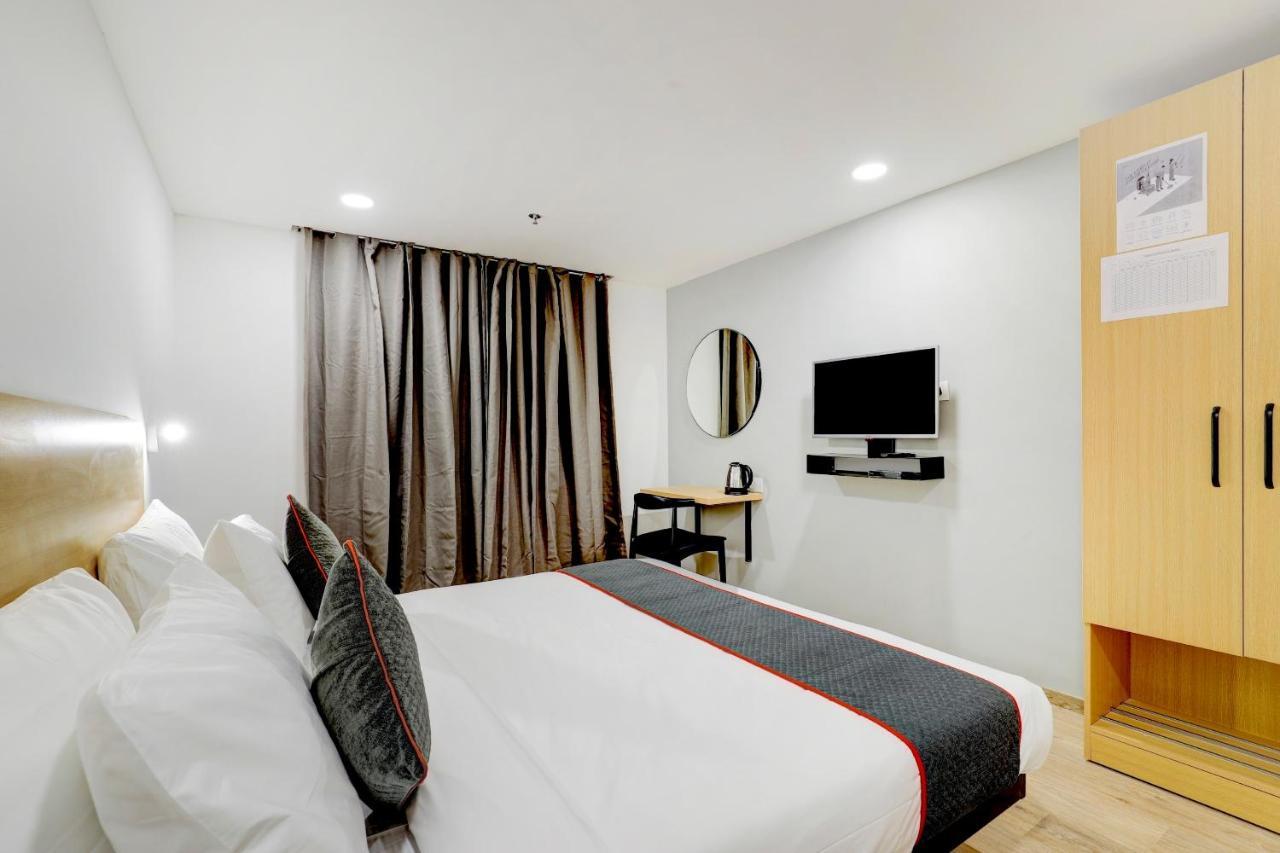 Super Townhouse Rajyash Rise Ξενοδοχείο Sarkhej Εξωτερικό φωτογραφία